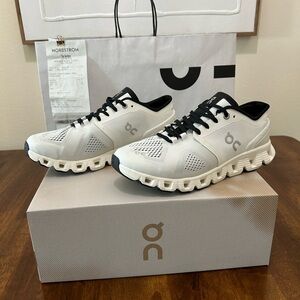 On Running Women's White and Black Cloudswift Athletic Shoes